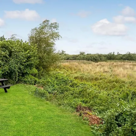 Beautiful In With Kitchen Tatil Evi