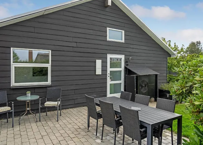 Beautiful In With Kitchen Feriehus *