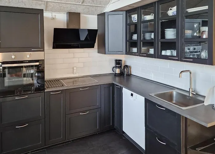 Feriehus Beautiful In With Kitchen